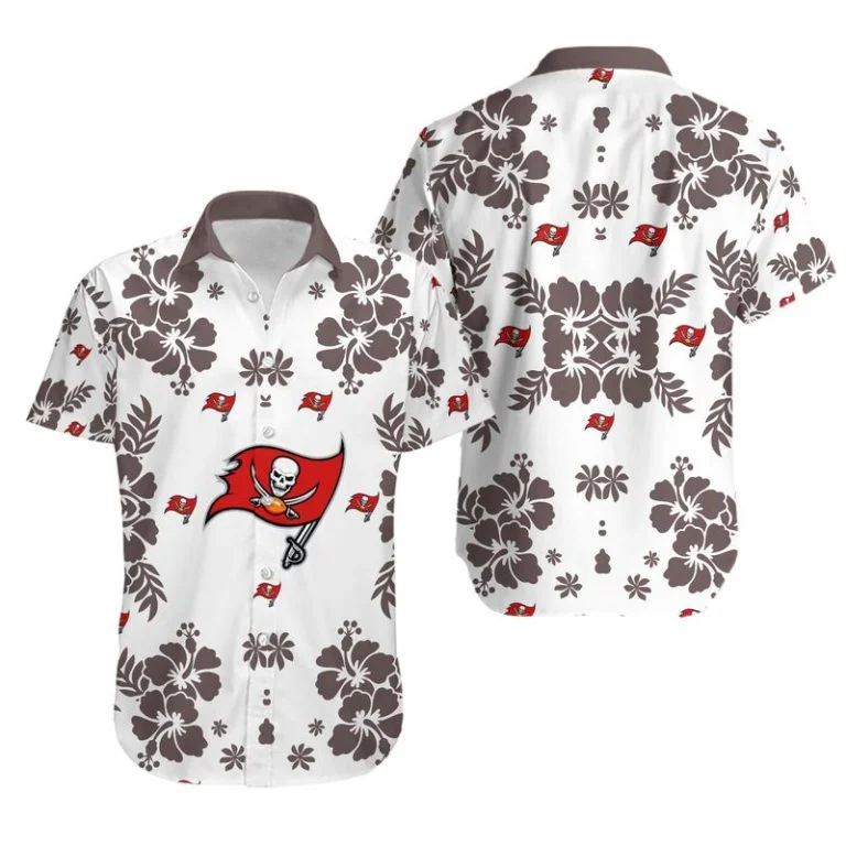 Combo Tampa Bay Buccaneers Button-Up Shirt & Men Shorts GU47