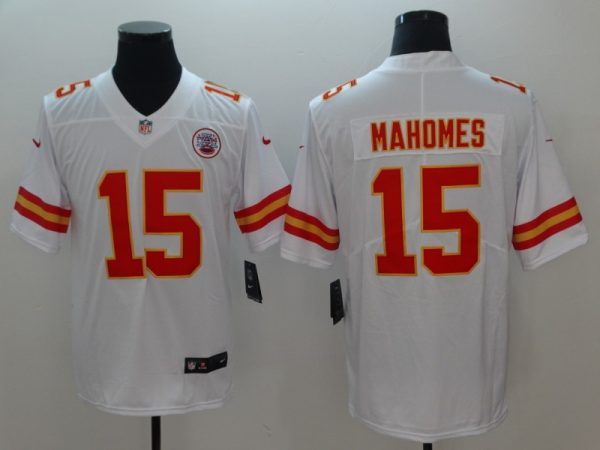 Men's Kansas City Chiefs #15 Patrick Mahomes White Vapor Untouchable Limited Stitched NFL Jersey - Custom Name