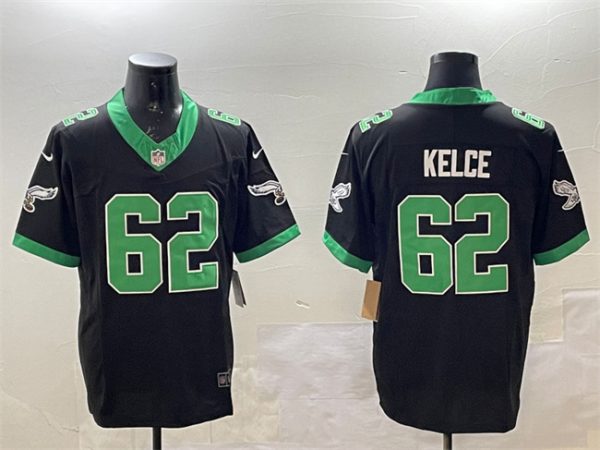 Men's Philadelphia Eagles #62 Jason Kelce Black F.U.S.E. Vapor Untouchable Limited Stitched Football Jersey - Custom Name